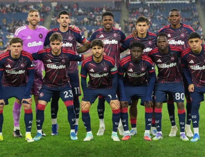 L'Art de la Souffrance : Le New England Revolution S'offre Charlotte FC au Terme d'un Combat Tactique (1-0)